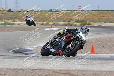 media/May-29-2023-Lets Ride (Mon) [[943717a907]]/B Group/1220pm (Grapevine)/